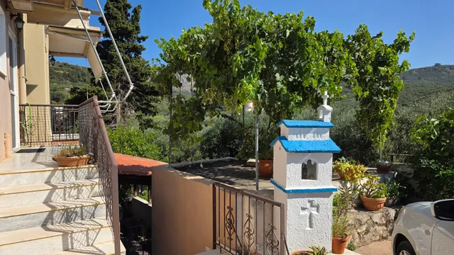 Achilleas Deluxe Apartment