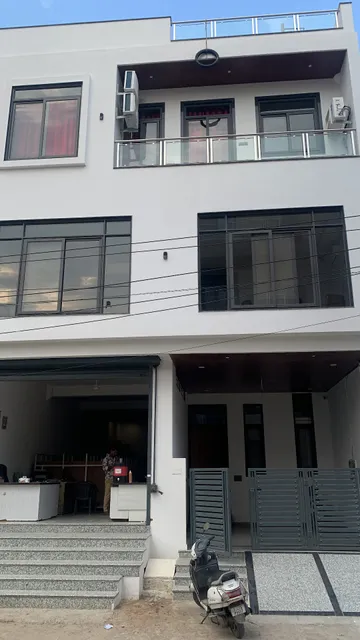 Earthen Bliss Luxury Homestay by Tripathi Ventures