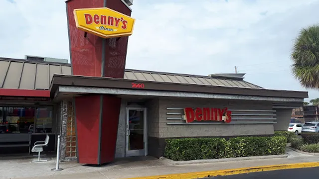 Denny's Restaurant