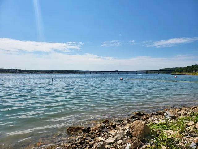 Bull Shoals Lake