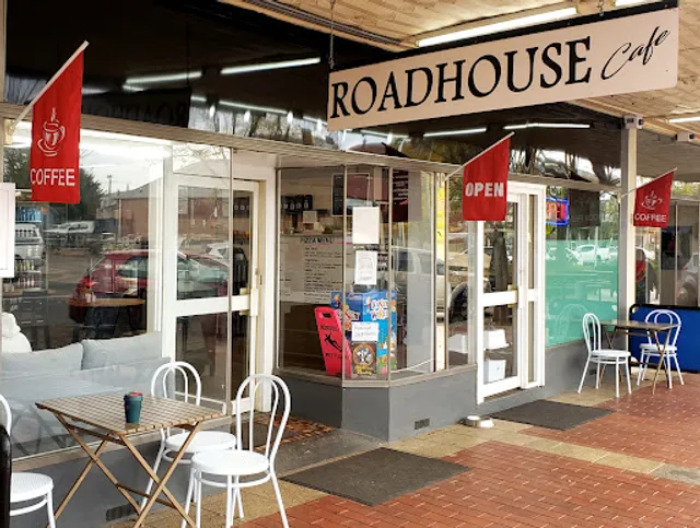 Roadhouse Cafe