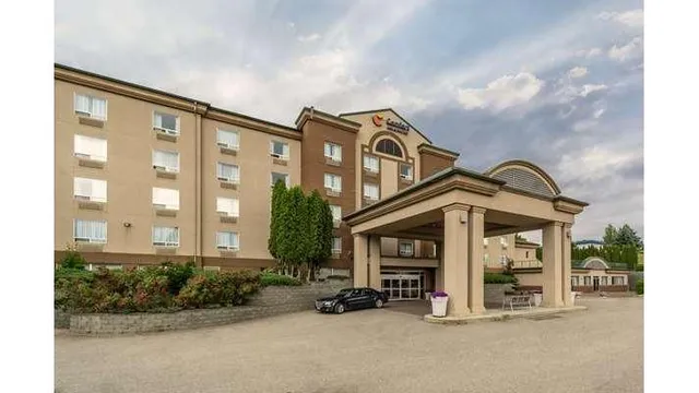 Comfort Inn & Suites