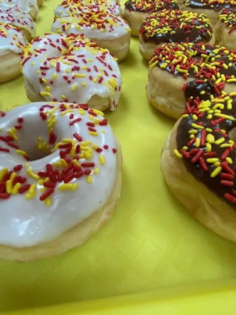 Daylight Donuts on 86th