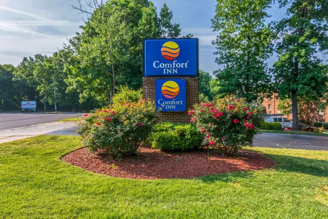 Comfort Inn Charlotte Airport Uptown