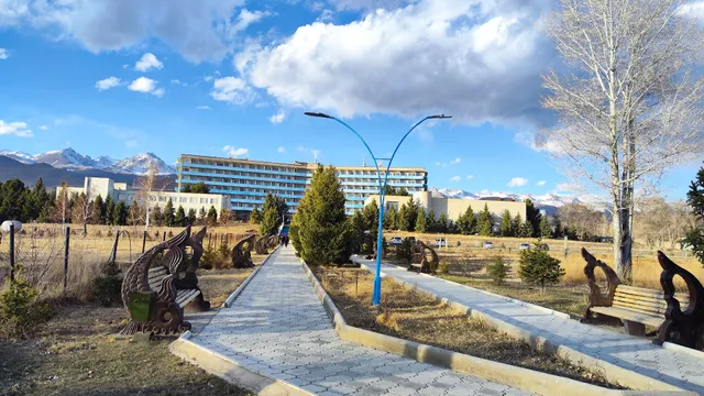 Sanatoriy "Goluboy Issyk-Kul'"
