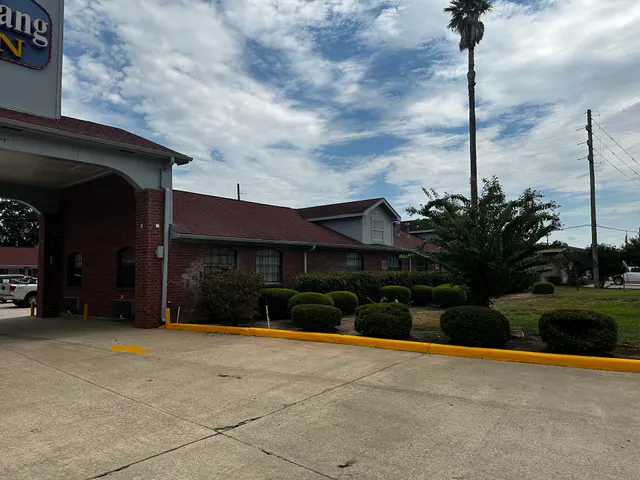 Luxury Inn and Suites