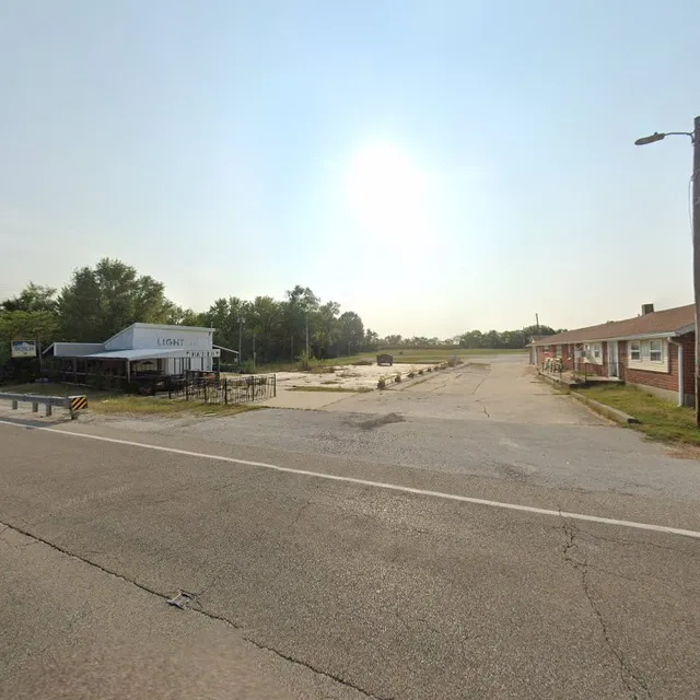 Goetten's SIERRA MOTEL