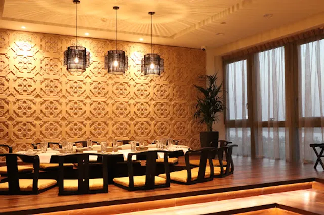 Silk & Spice Thai Restaurant and Bar