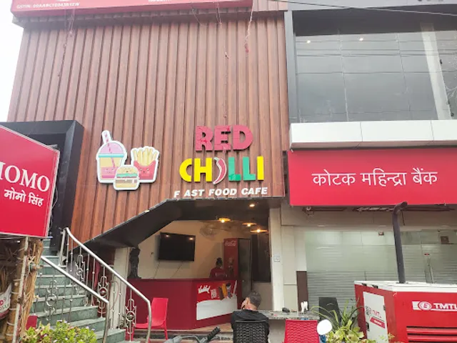 Red Chilli Rooftop - club & restro