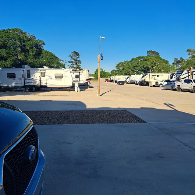 Sealy RV Park
