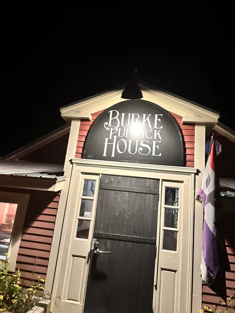 Burke Publick House