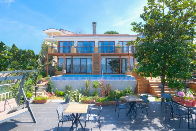 Sapanca Villa Suite Boutique Hotel & Restaurant