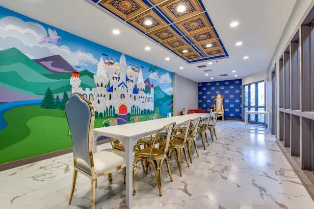 Frosty's Party Palace