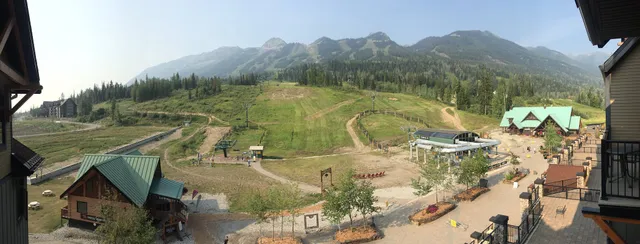 Glacier Mountain Lodge