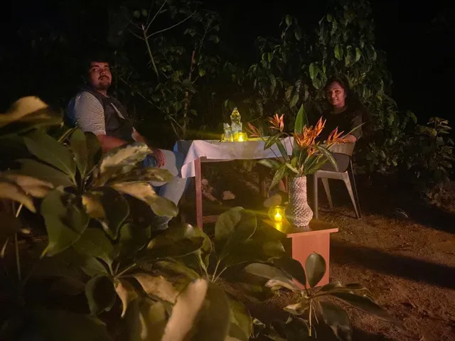 Bare Side Estate Stay