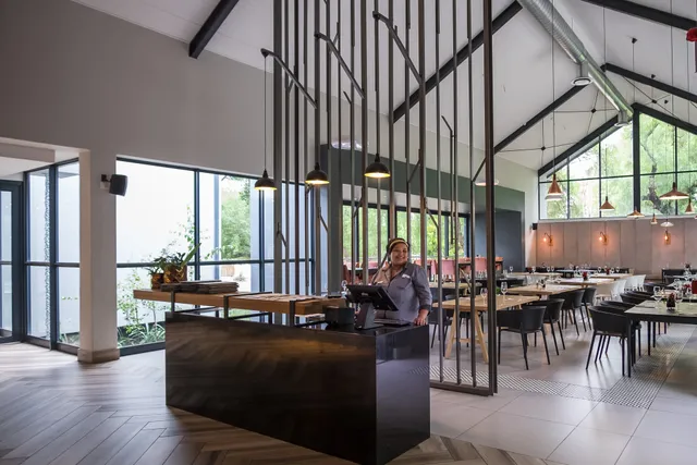 Four Cousins Restaurant Robertson