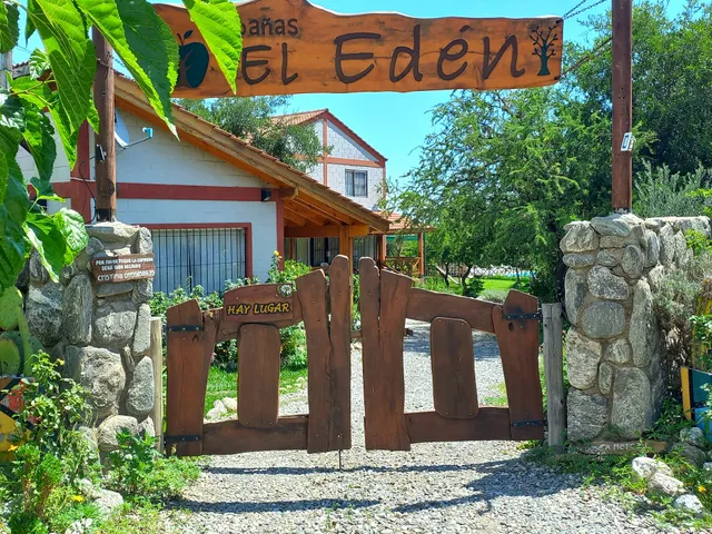 Cabañas "El Edén"