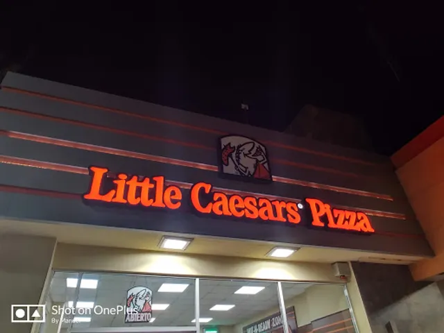 Little Caesars Pizza Pinos