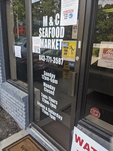 M and C Seafood Market