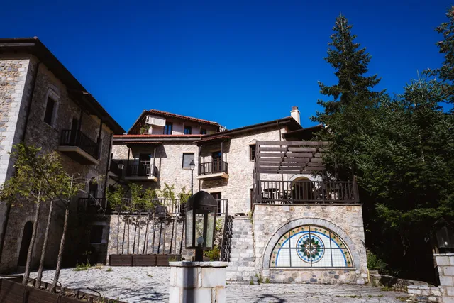 Trikolonion Country Arkadia