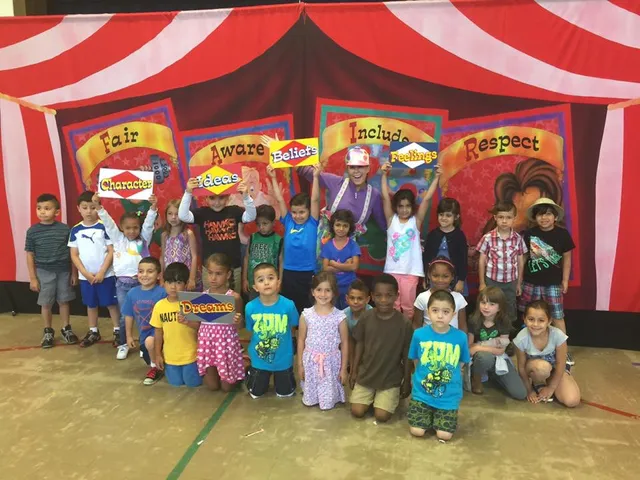 Scheer Genius Assembly Shows For Schools