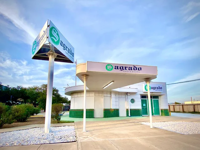 Sagrado Café & Bistro