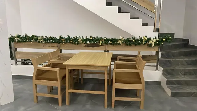 GOLDEN AFRICA CHEZ LÉA