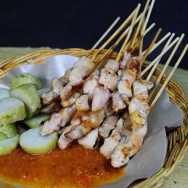 Sate Asli Madura Hj.Syadiah