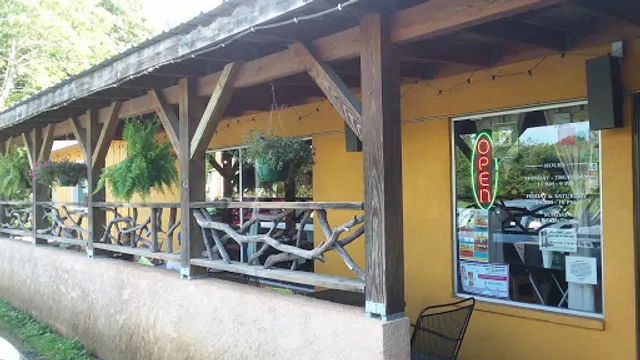 Fresh Wood Fired Pizza & Pasta