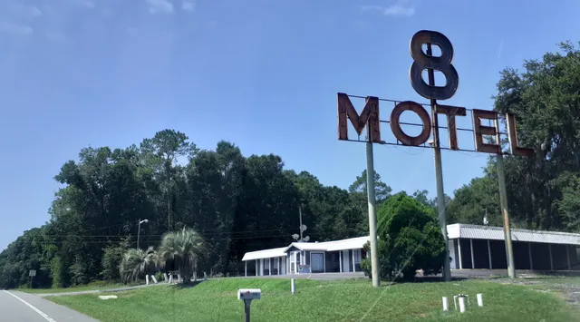 Motel 8