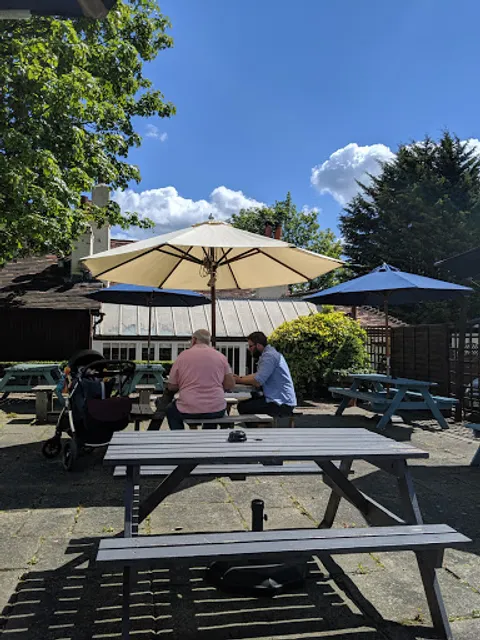 the Pied Bull Enfield