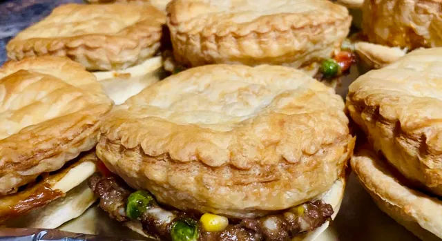 Kiwi Tu Meke Bites - New Zealand Meat Pies