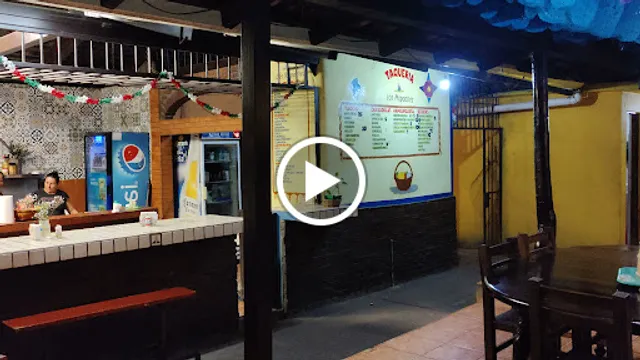 Taquería Los Mapaches