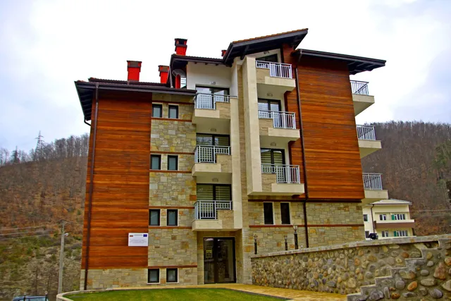 Хотел "Кичика"