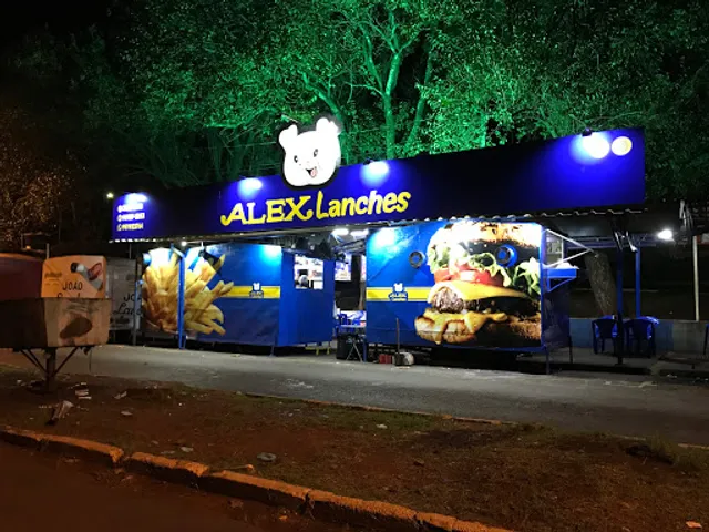 Alex Lanches e Choperia