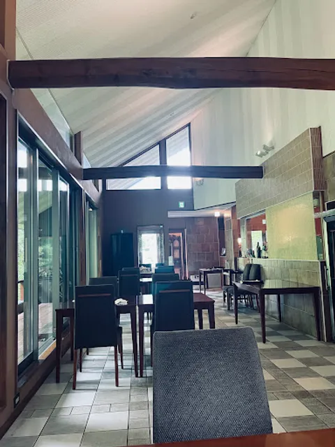 Sala Carina senomoto