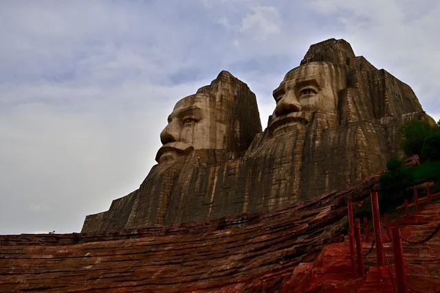 Zhengzhou Yellow River Scenic Spots