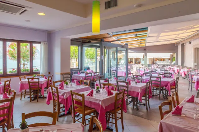 Il Bruco - Lungolago di Iseo