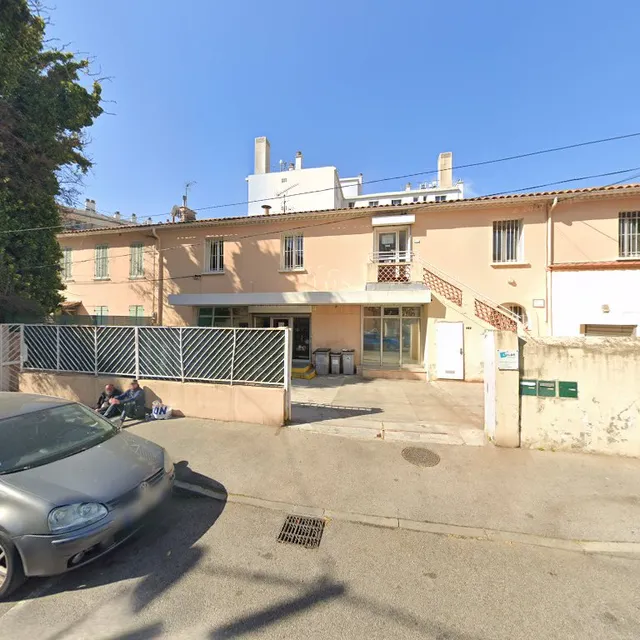 A.V.A.F (Association Varoise d'Accueil Familial)