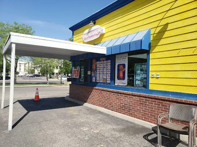 Brown Bear's Hot Dogs