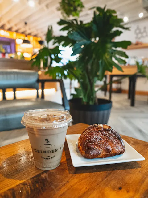 Grinder's Coffee Bar