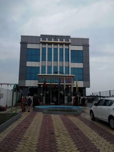 OYO Flagship 39396 Hotel Mayur