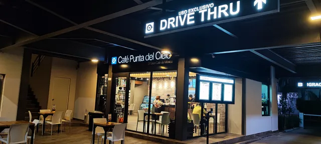 Café Punta del Cielo Plaza Adore