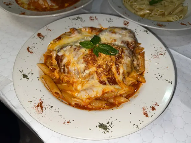 Nino's Pizzarama & Family Restaurant