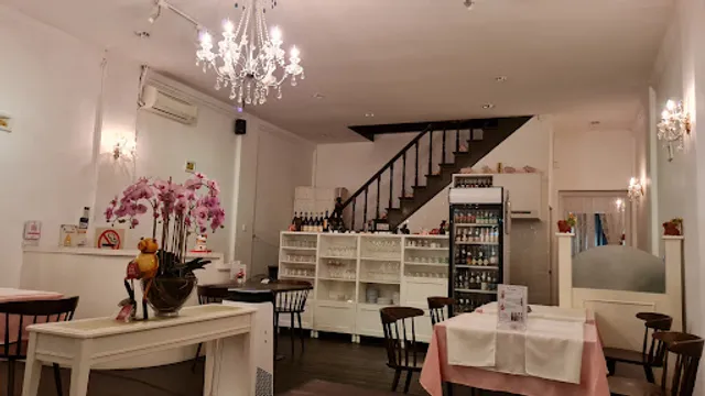 Maiale Japanese Italian Restaurant