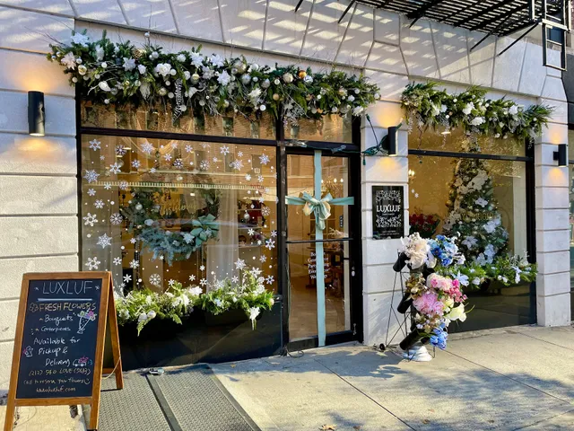 LUXLUF Event Flowers NYC