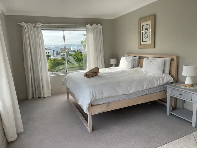 Silver Sunsets Self-Catering Apartments