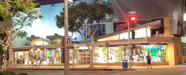 Aahs! The Ultimate Gift Store