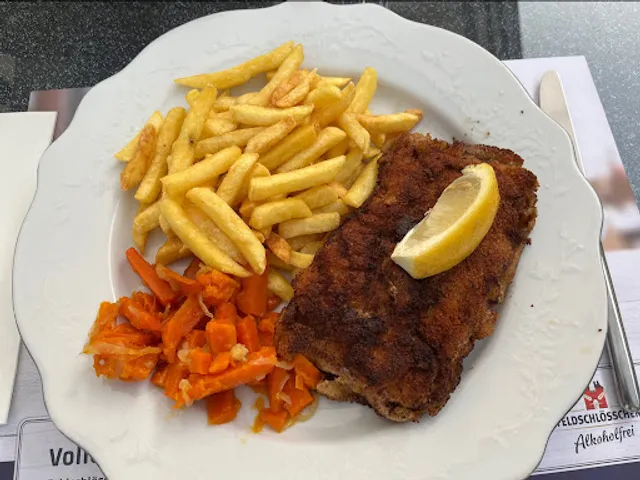 Restaurant Pizzeria Waldegg Kurier