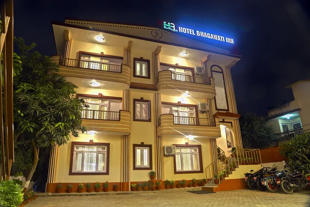 Hotel Bhagwati Inn